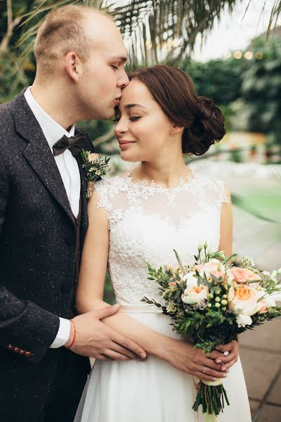 Fotografo di matrimoni Natali Borodina (bonabona). Foto del 31 maggio 2017