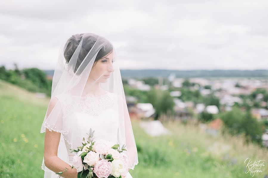 Wedding photographer Alena Kurbatova (alenakurbatova). Photo of 21 July 2017
