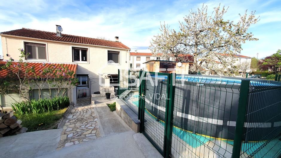 Vente maison 7 pièces 112 m² à Castres (81100), 230 000 €