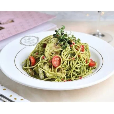 Pesto Spaghetti ( 490 Kcal)