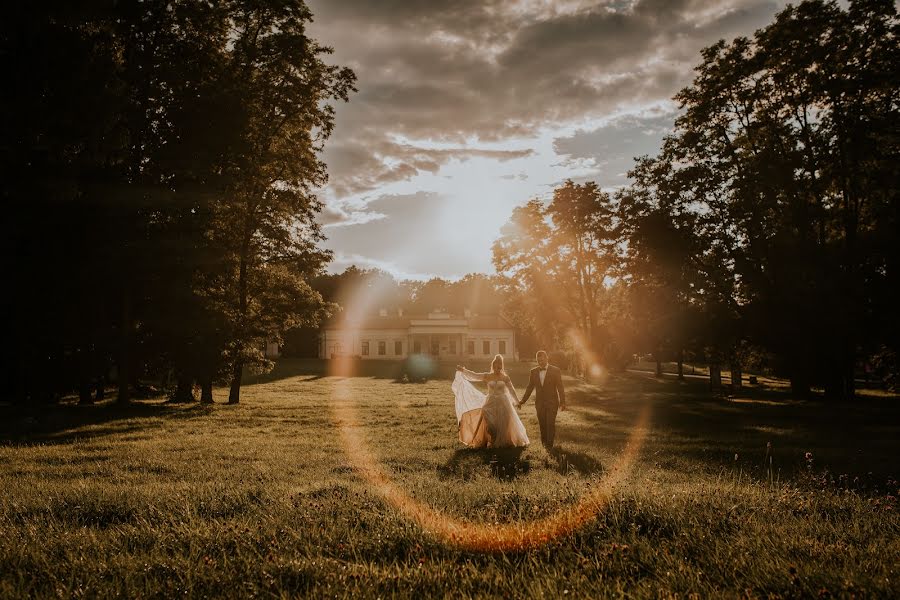 Fotógrafo de bodas Natalia Guzik-Żądło (fotoguzik). Foto del 4 de agosto 2021