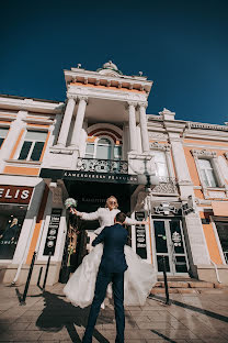 Photographe de mariage Konstantin Uvarov (kostyan654). Photo du 4 avril 2019