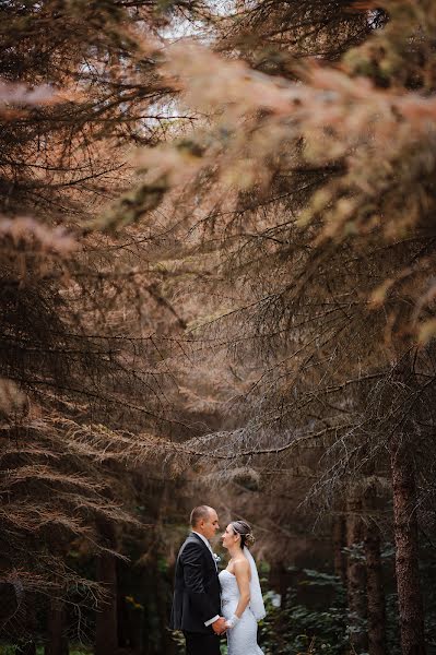 Wedding photographer Aleksandr Vakarchuk (quizzical). Photo of 25 September 2014