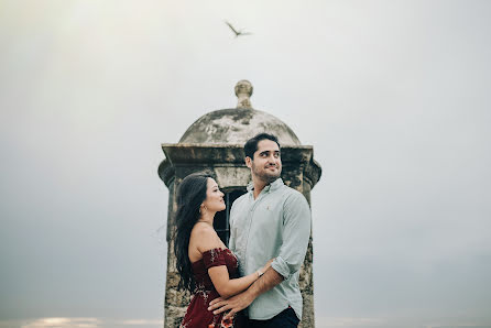 Fotógrafo de casamento Valentina Niño (lasfotosdevale). Foto de 25 de outubro 2021