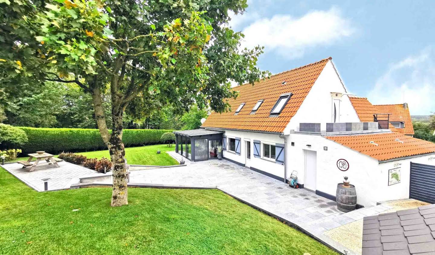 House with terrace Montreuil