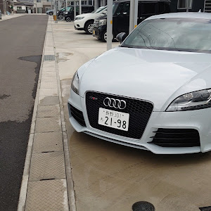 TT RS クーペ A5