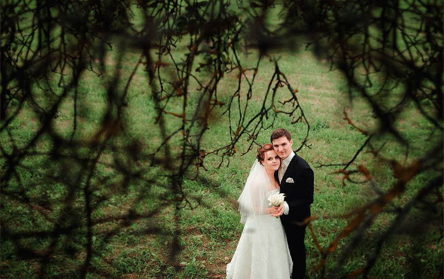 Fotógrafo de casamento Aleksandr Trivashkevich (alextryvash). Foto de 11 de julho 2014