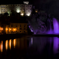 Waterfall in the city center di 