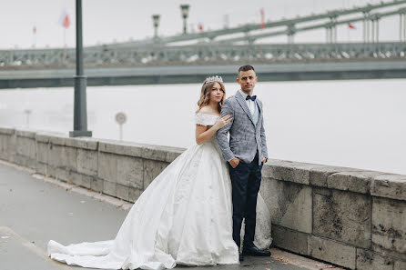 Fotógrafo de casamento Yuriy Kozar (kozar). Foto de 4 de fevereiro 2019