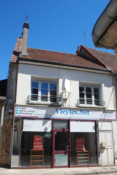 Vente maison 5 pièces 200 m² à Donzy (58220), 72 000 €