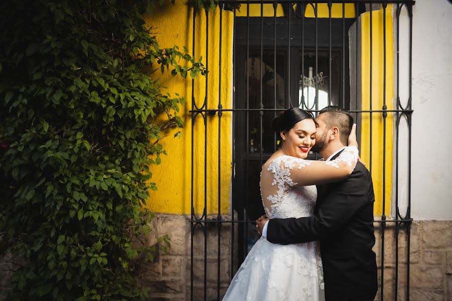 Fotografo di matrimoni Nellhy Ruiz (nellhyruiz). Foto del 10 maggio