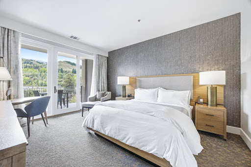Prestige apartment / penthouse for sale in Avon (United States)