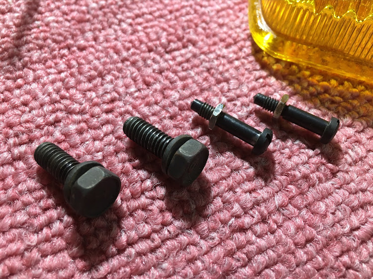 スプリンタートレノのNewホイール到着待ち・ノーマルルーフ化・補強パーツ取り外し・まさかの放置期間突入・フォグランプレストアに関するカスタム事例の投稿画像20枚目