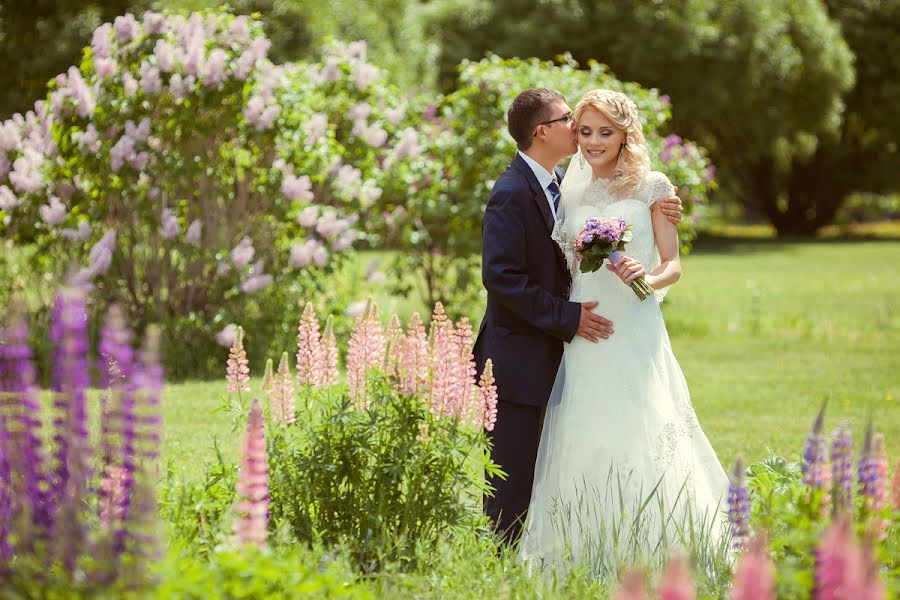 Fotógrafo de casamento Katerina Mizeva (cathrine). Foto de 23 de junho 2014