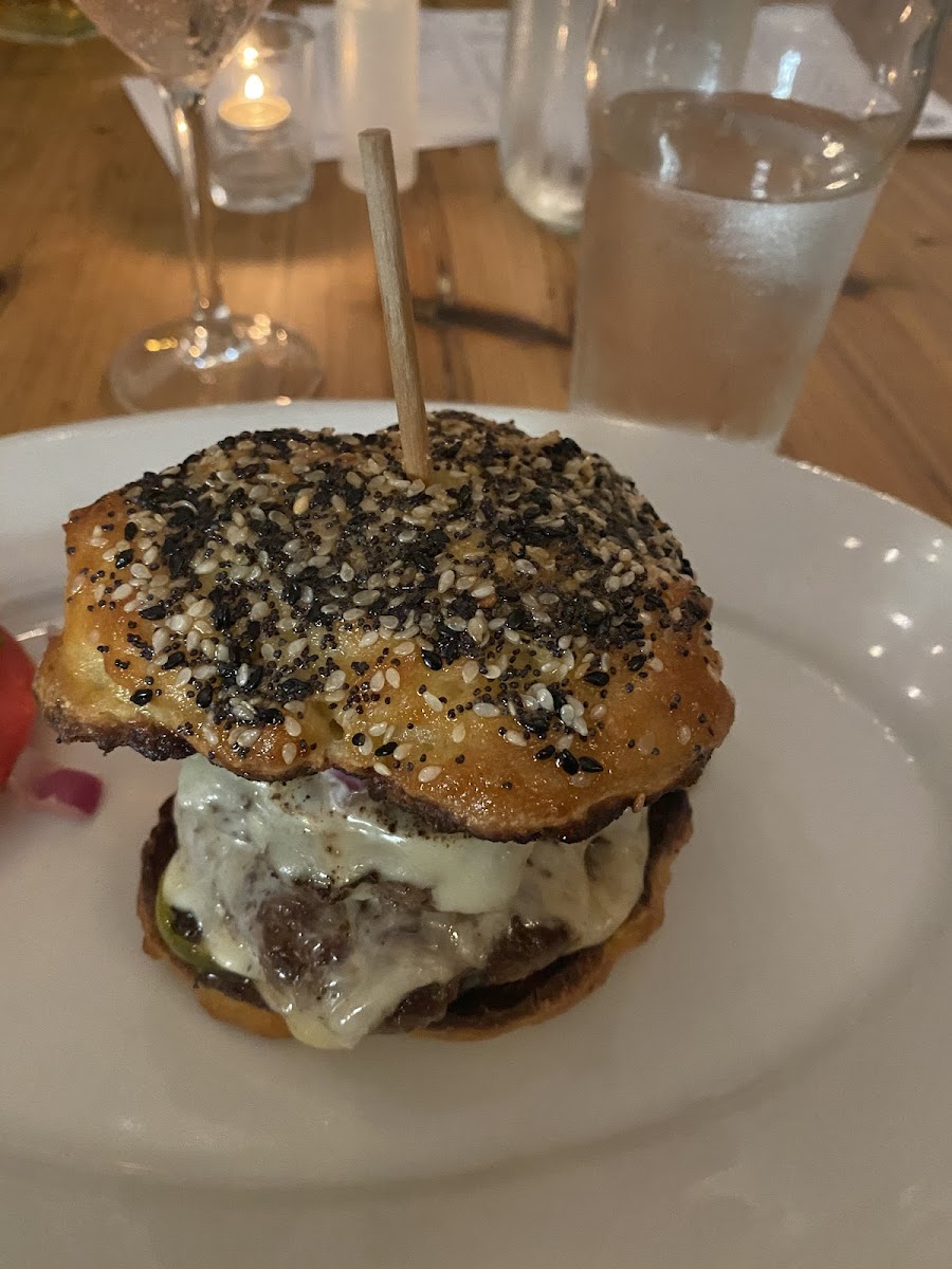 GF Edmund's Oast burger