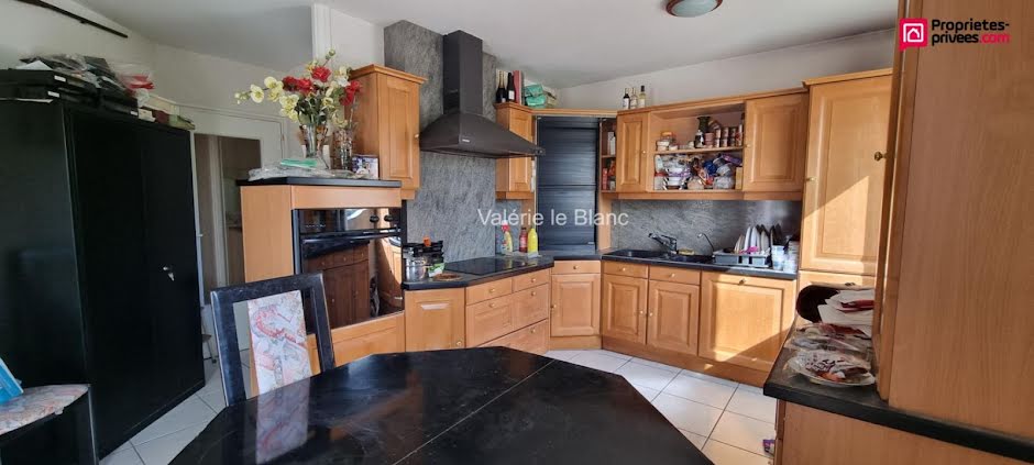 Vente appartement 4 pièces 107.38 m² à Ambilly (74100), 405 000 €