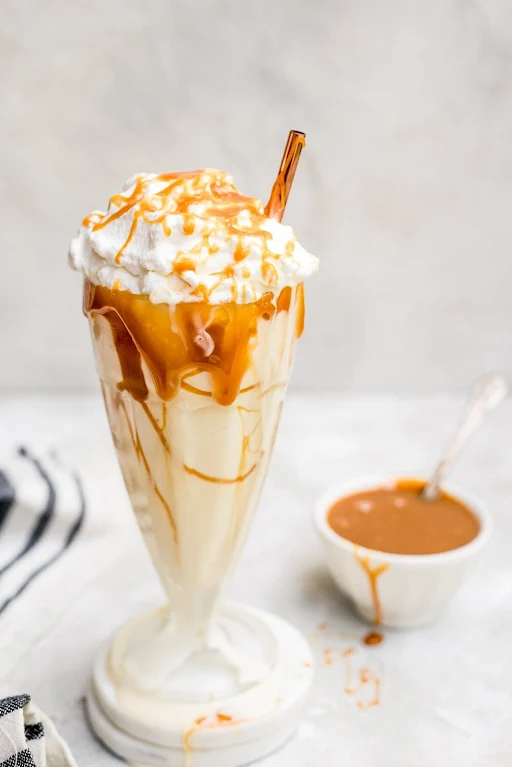 Cookie Caramel Shake