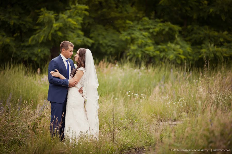 Fotógrafo de casamento Olga Mishina (olgamishina). Foto de 13 de agosto 2019