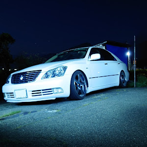 クラウンロイヤル GRS180