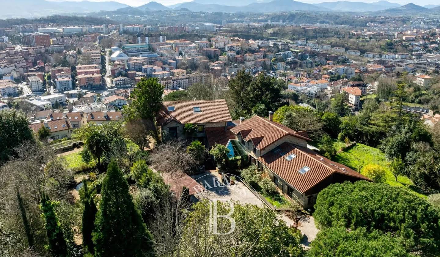 Villa Donostia-San Sebastian