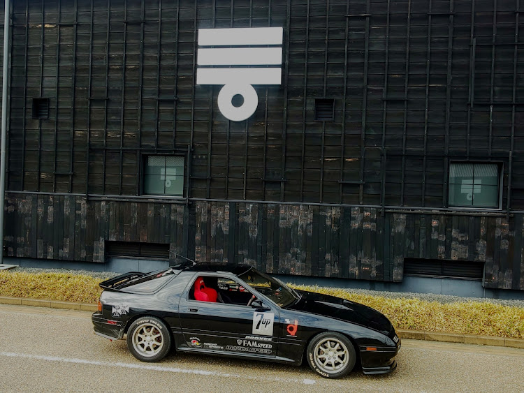 RX-7のFC3S・ミッチー撮り・愛知遠征・フォロワーさんありがとう！・今年もあとわずかに関するカスタム事例の投稿画像8枚目