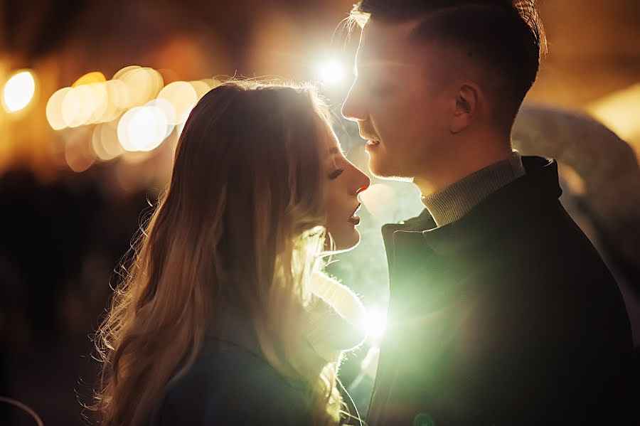 Wedding photographer Evgeniy Merkulov (paparazzi48). Photo of 16 April 2019