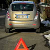 Triangolo di emergenza di 