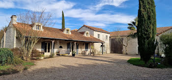 maison à Chinon (37)