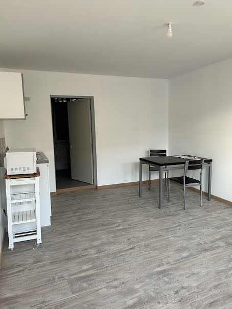 Vente maison  180 m² à Valenciennes (59300), 142 000 €