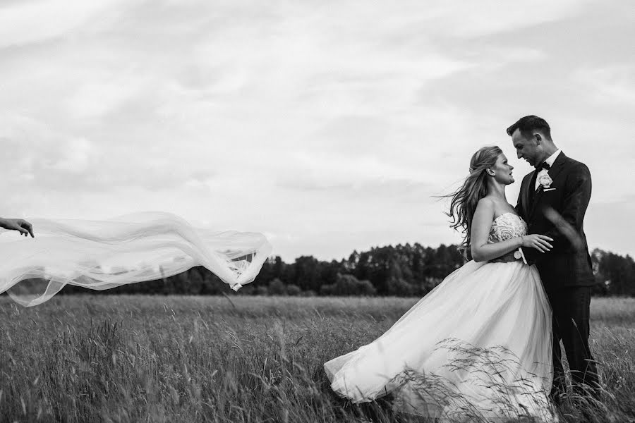 Fotógrafo de bodas Agnieszka Szymanowska (czescczolem). Foto del 30 de agosto 2017