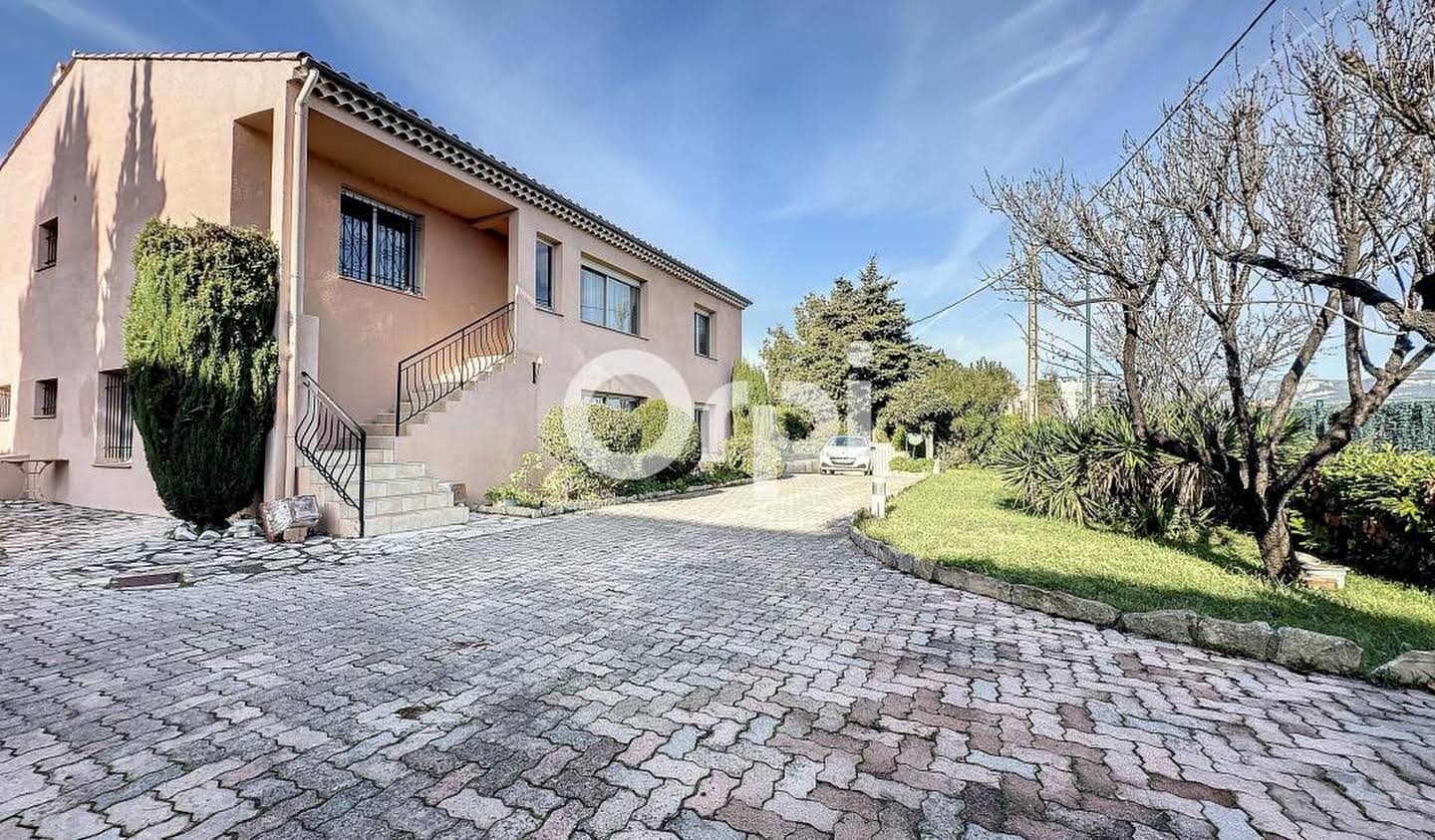 House with terrace Villeneuve-Loubet