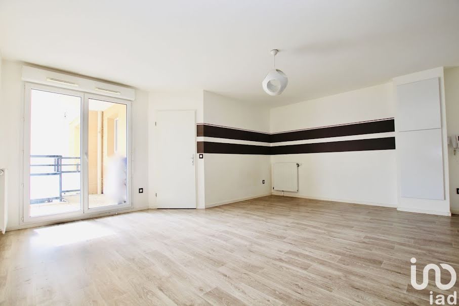 Vente appartement 3 pièces 64 m² à Dammarie-les-Lys (77190), 157 000 €