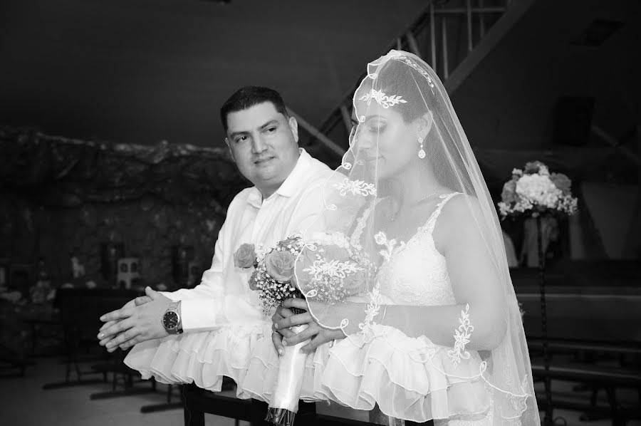 Wedding photographer William Amaya (williamamaya). Photo of 2 March 2019