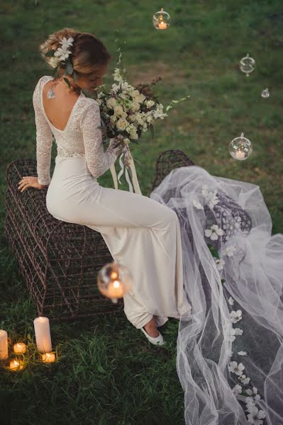 Fotógrafo de bodas Marina Chuveeva (veev). Foto del 3 de octubre 2016