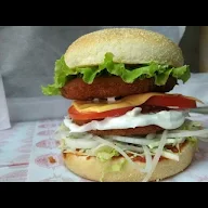 Yummy Burger photo 1