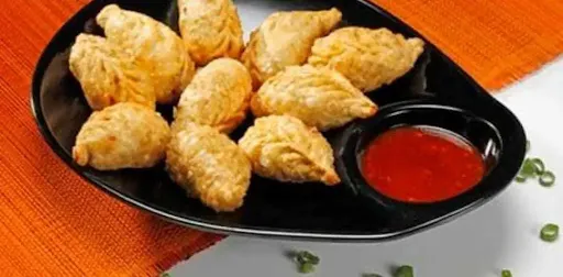 Paneer Fried Momos [8 Pieces]