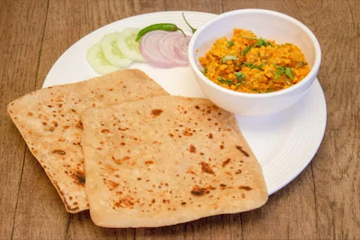 3 Plain Tawa Paratha With Paneer Bhurji