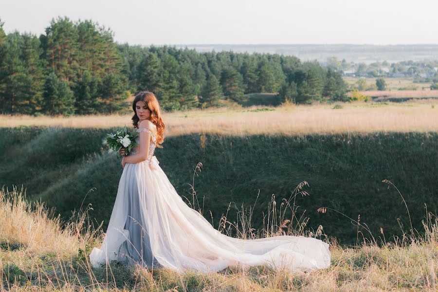 Fotógrafo de casamento Yana Kazankova (ykazankova). Foto de 29 de agosto 2017