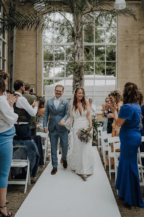 Fotógrafo de casamento Merle Von Alten-Reuss (sl8rpgm). Foto de 20 de outubro 2021