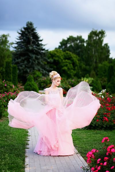 Wedding photographer Valeriya Kasperova (4valerie). Photo of 16 July 2015