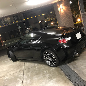 86