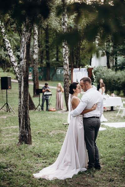 Fotógrafo de casamento Anatoliy Kolotilo (wedmotions). Foto de 6 de outubro 2018