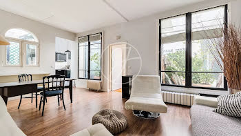 duplex à Paris 8ème (75)