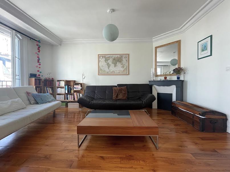 Location meublée appartement 2 pièces 70 m² à Paris 15ème (75015), 2 400 €