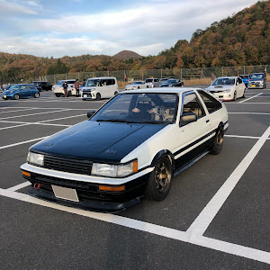 カローラレビン AE86