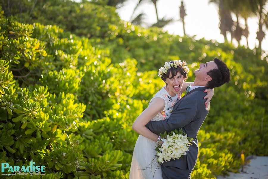 Fotógrafo de casamento Ashley Posusta (paradisephoto). Foto de 12 de março 2019