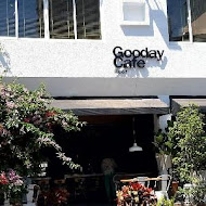 Gooday Cafe & Roof