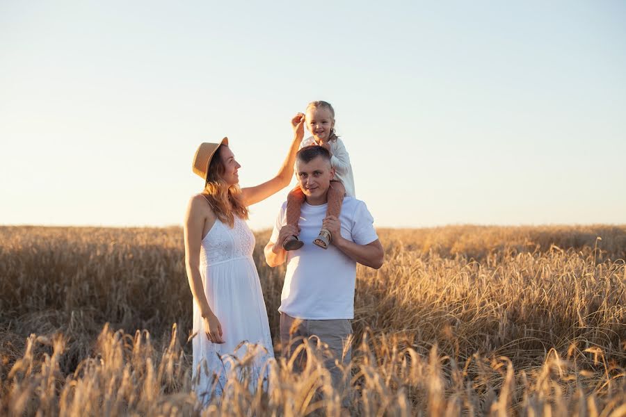 Hochzeitsfotograf Olga Usacheva (hqwjyrr). Foto vom 10. März 2021