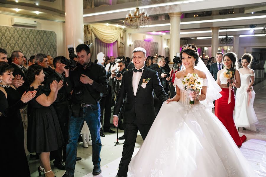 Wedding photographer Denis Krotkov (krotkoff). Photo of 1 February 2017