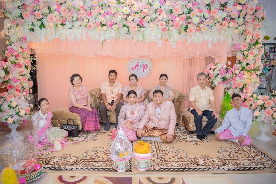 Fotografo di matrimoni Chaiyut Wattana (chaiyut2088). Foto del 8 settembre 2020